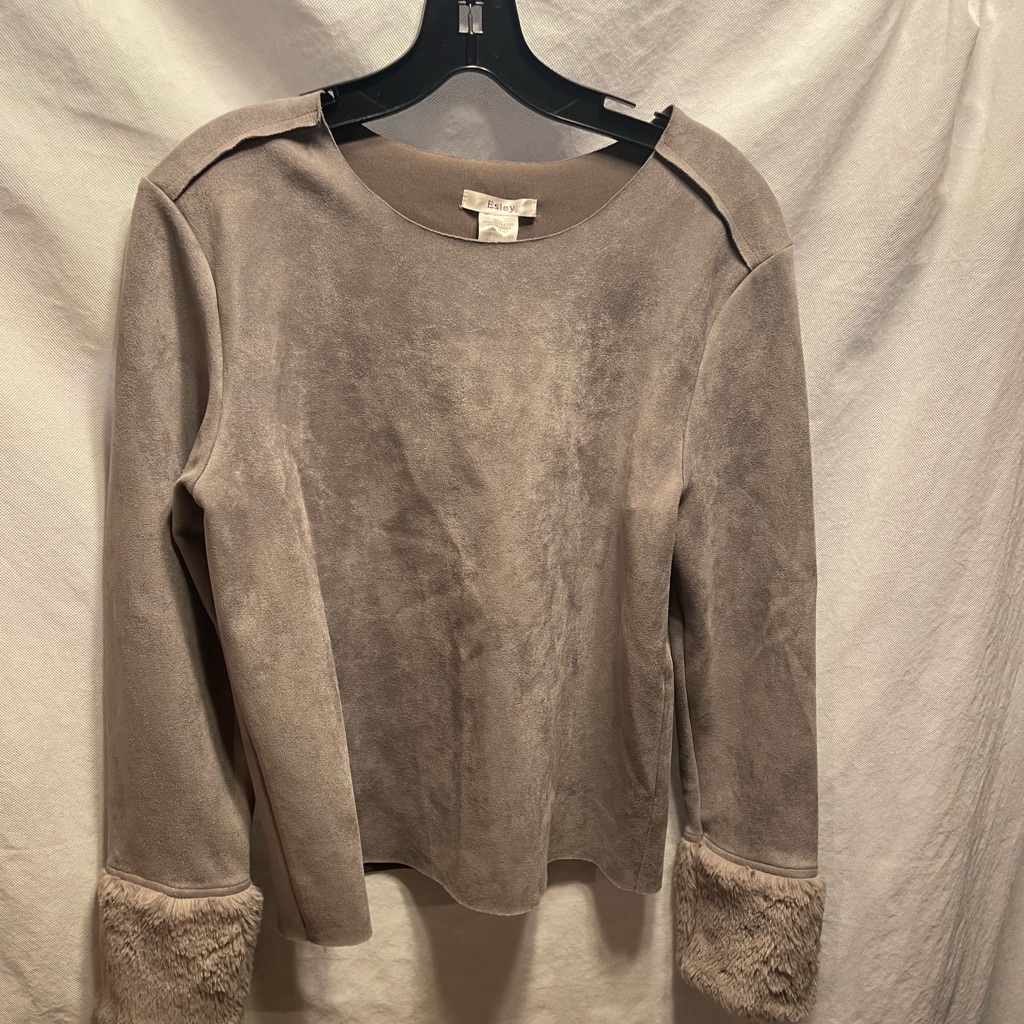 Esley Jersey